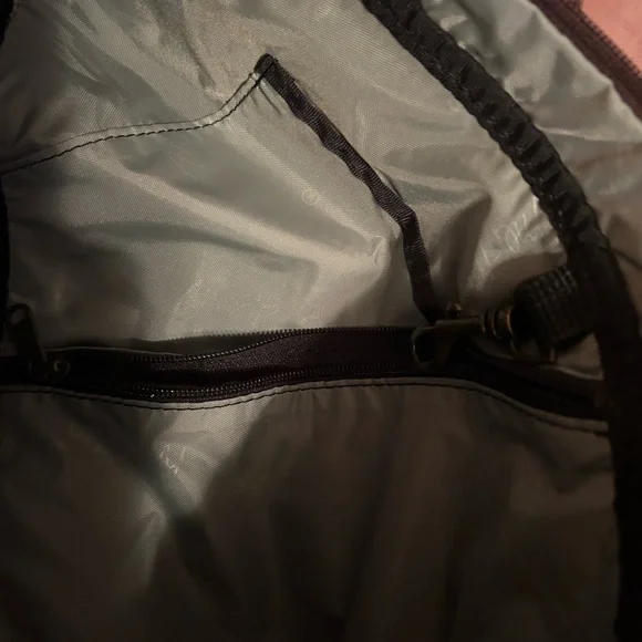 LL Bean Brown Leather Sling AmeriBag - Picture 5 of 14